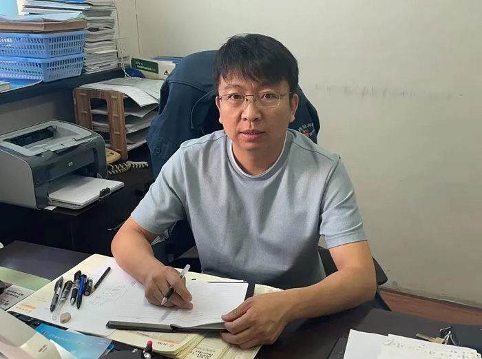 打開思想閘門 讓混改向縱深發(fā)展—省建科院第二黨支部開展解放思想大討論活動紀實(圖5)