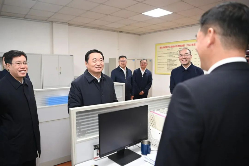 郝鵬在省國資委調(diào)研時強調(diào) 解放思想堅定信心加快推動國有企業(yè)高質(zhì)量發(fā)展 為實現(xiàn)遼寧全面振興新突破提供堅實戰(zhàn)略支撐(圖1)